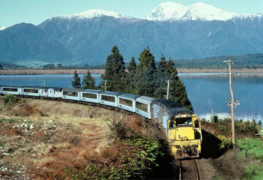 Hotel Lake Brunner Greymouth Bagian luar foto