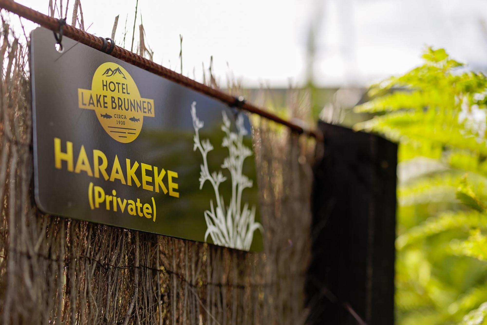 Hotel Lake Brunner Greymouth Bagian luar foto